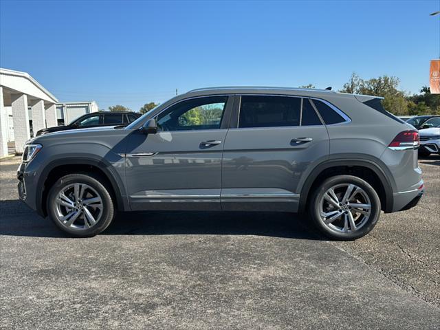 new 2024 Volkswagen Atlas Cross Sport car, priced at $46,399