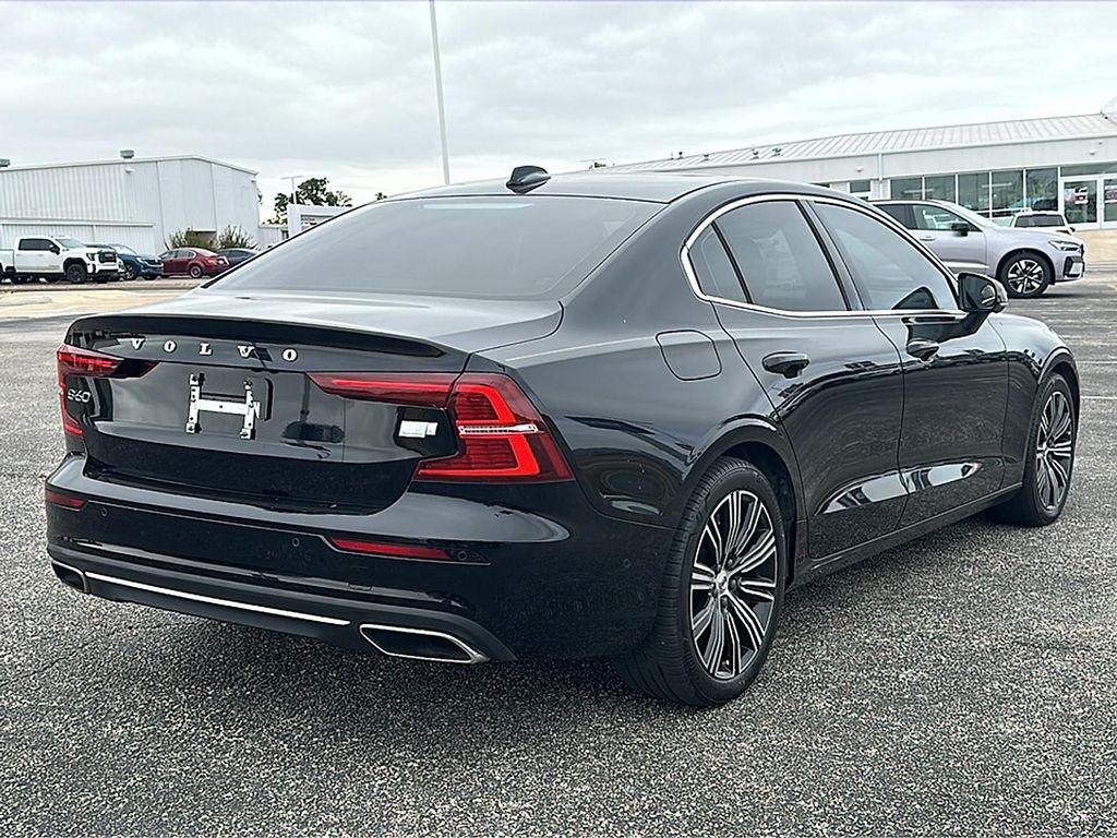 used 2022 Volvo S60 Recharge Plug-In Hybrid car, priced at $31,499