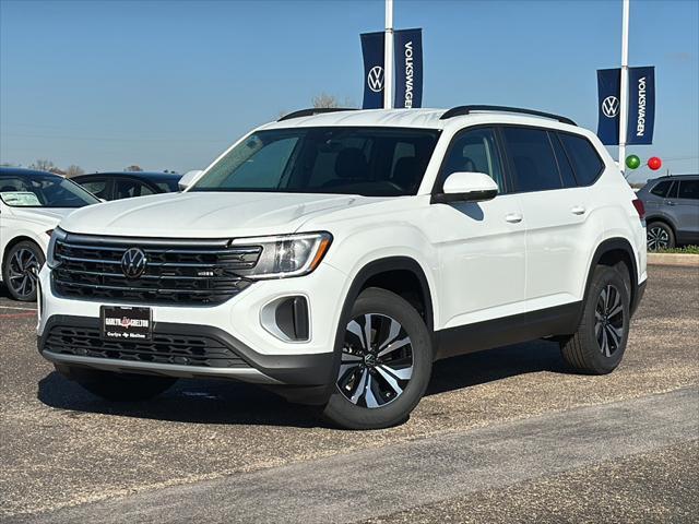 new 2024 Volkswagen Atlas car, priced at $34,955