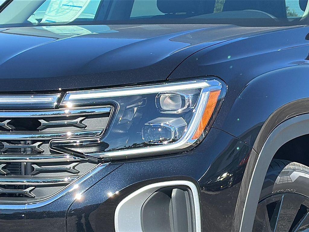 new 2026 Volkswagen Atlas car, priced at $43,650