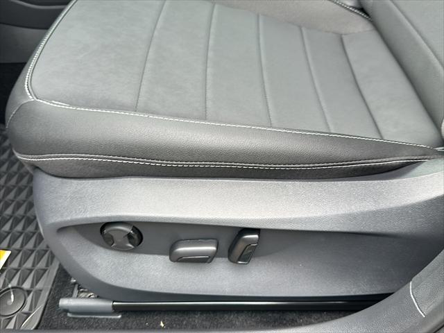 new 2024 Volkswagen Taos car, priced at $30,560