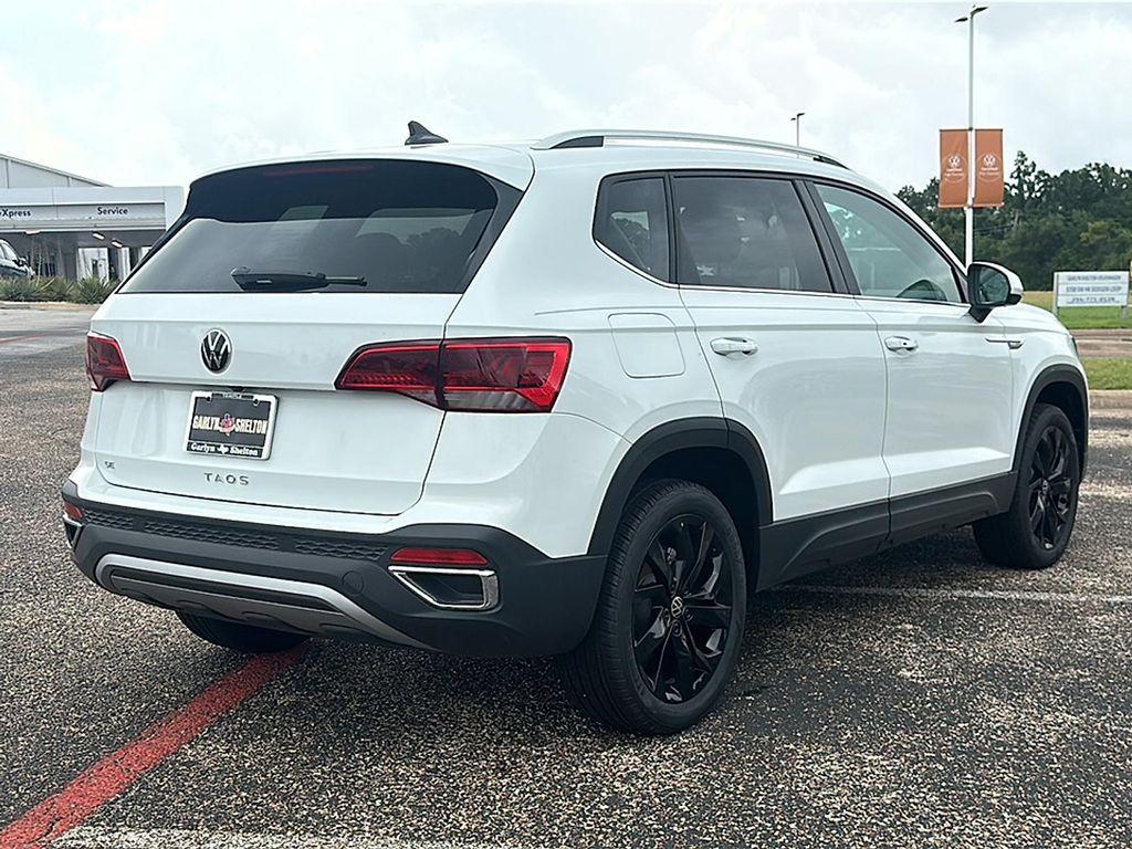 new 2024 Volkswagen Taos car, priced at $27,253