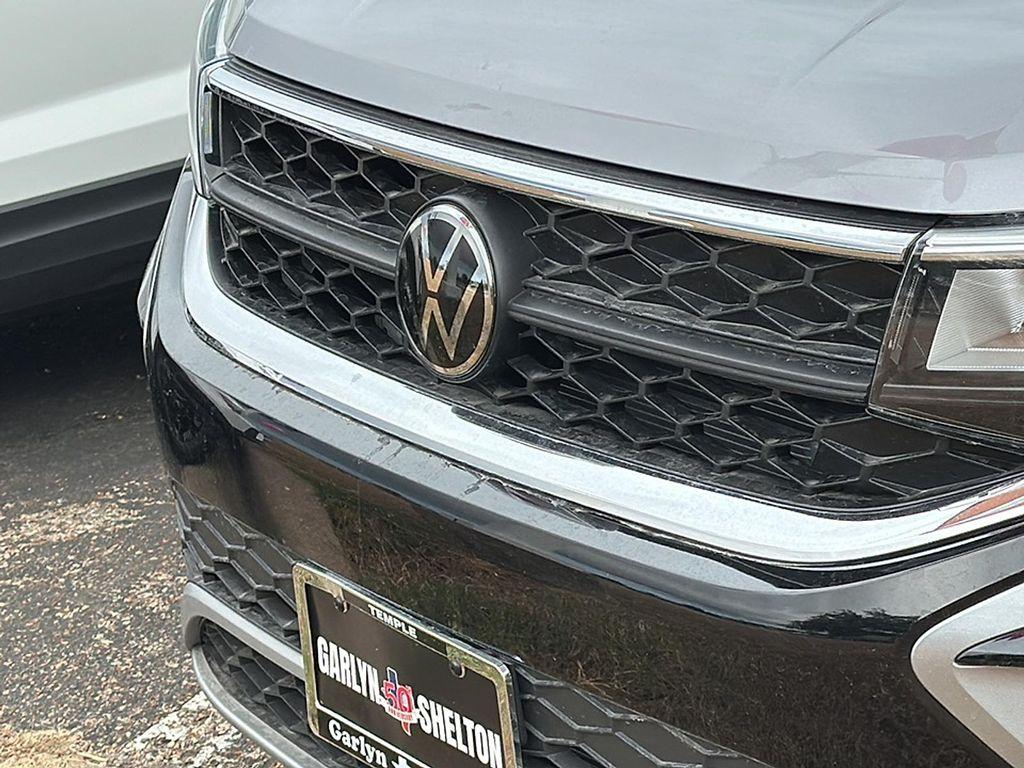 new 2024 Volkswagen Taos car, priced at $32,389