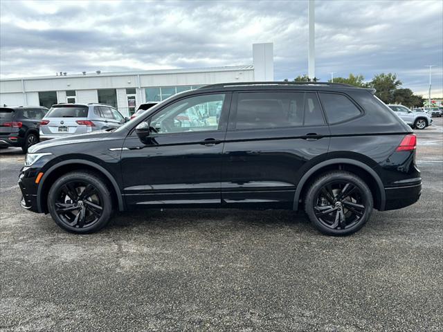 new 2024 Volkswagen Tiguan car, priced at $32,687