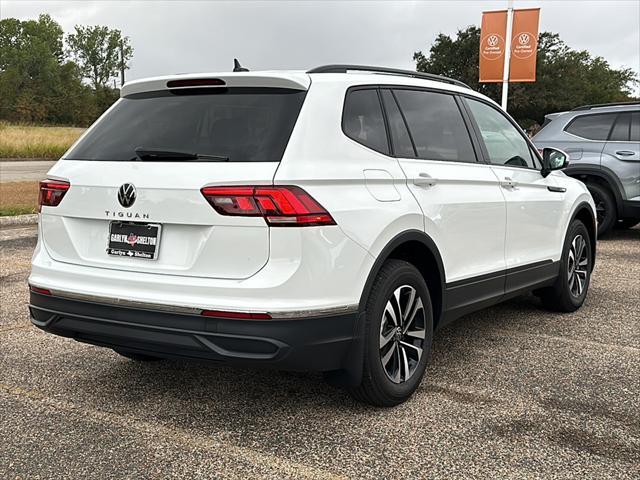 new 2024 Volkswagen Tiguan car, priced at $27,073