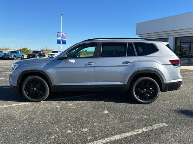 new 2025 Volkswagen Atlas car, priced at $43,327