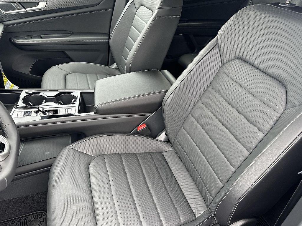 new 2024 Volkswagen Atlas Cross Sport car, priced at $51,721