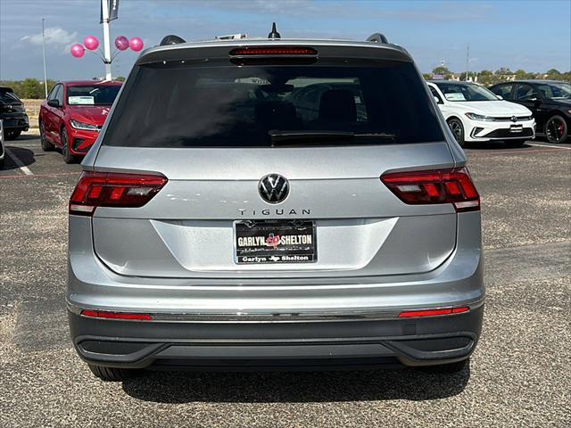 new 2024 Volkswagen Tiguan car, priced at $27,976