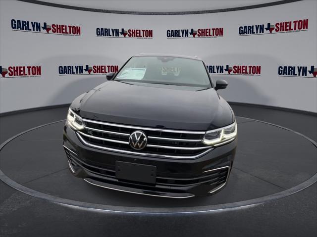 new 2024 Volkswagen Tiguan car, priced at $36,476