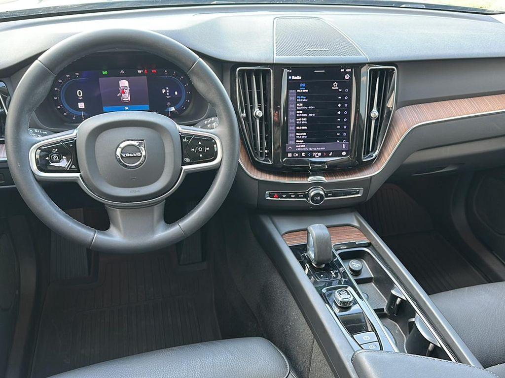 used 2023 Volvo XC60 car, priced at $32,995