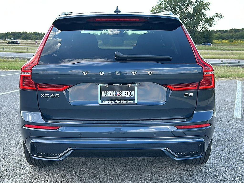used 2023 Volvo XC60 car, priced at $32,995