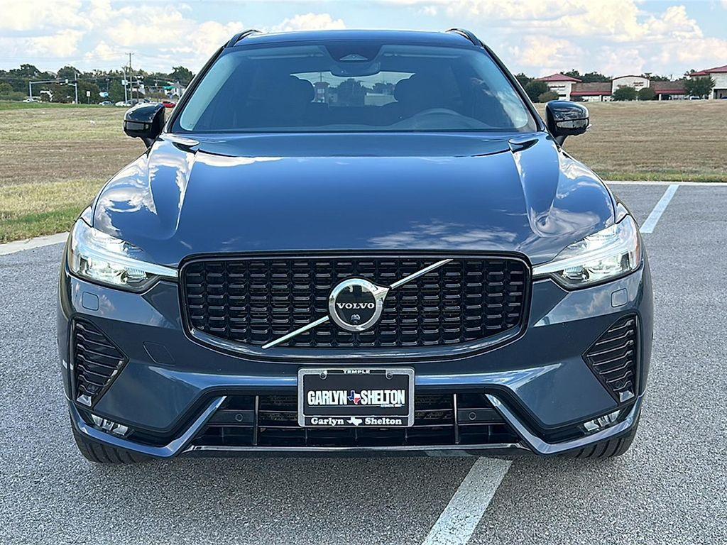 used 2023 Volvo XC60 car, priced at $32,995