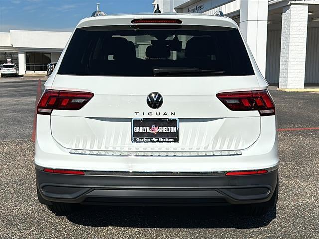 new 2024 Volkswagen Tiguan car, priced at $30,219