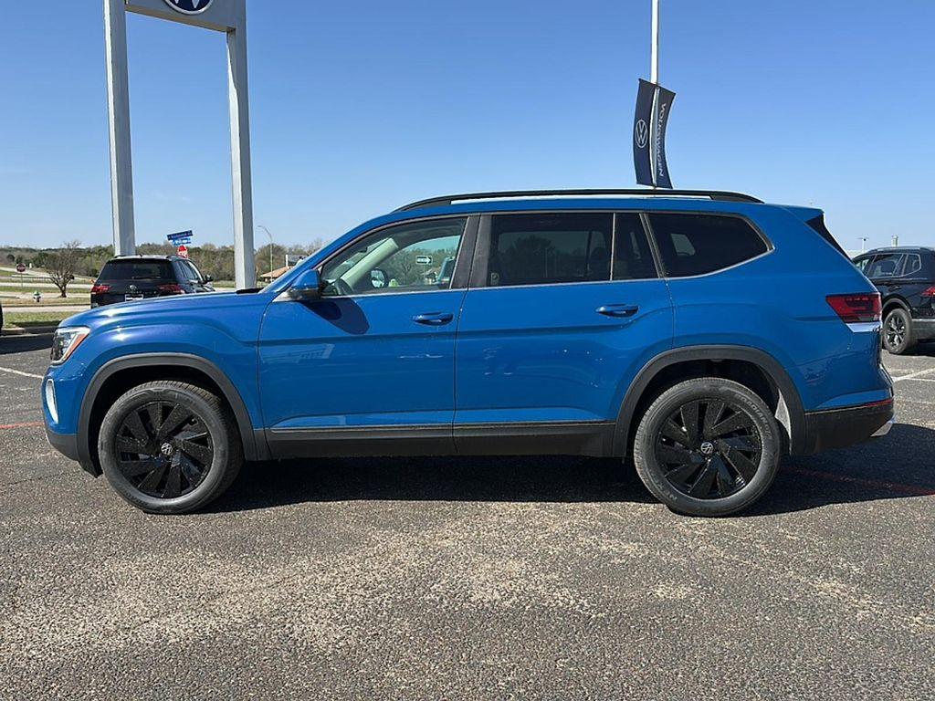 new 2025 Volkswagen Atlas car, priced at $40,462