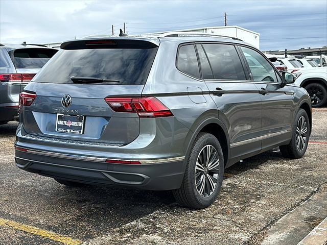 new 2024 Volkswagen Tiguan car, priced at $33,538