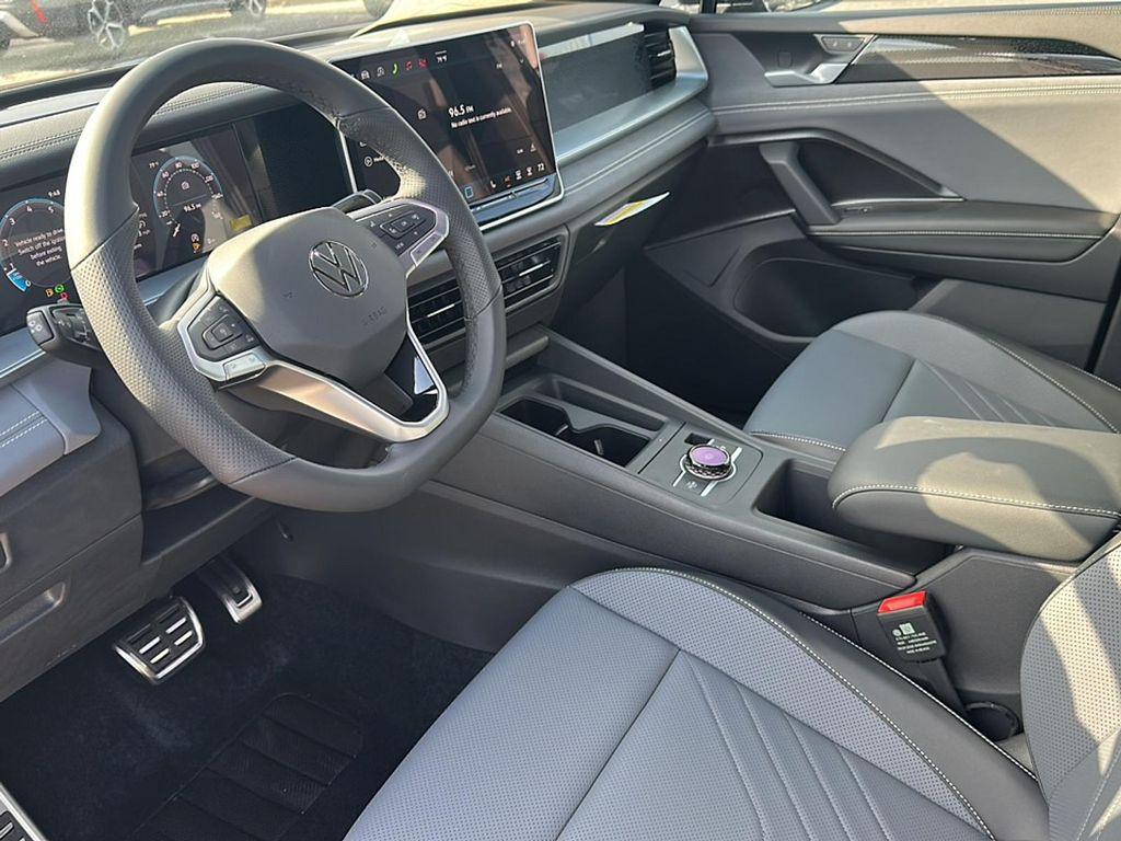 new 2026 Volkswagen Tiguan car, priced at $39,025