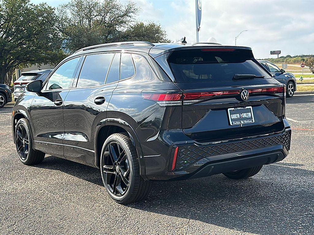 new 2026 Volkswagen Tiguan car, priced at $39,025