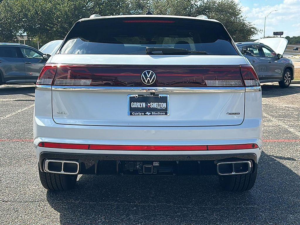 new 2026 Volkswagen Atlas Cross Sport car, priced at $52,817