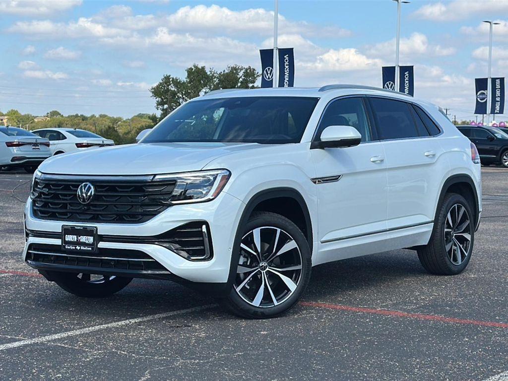 new 2026 Volkswagen Atlas Cross Sport car, priced at $52,817