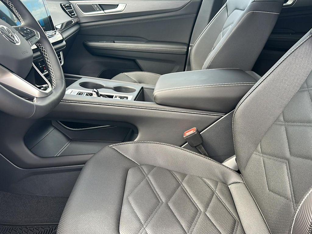 new 2026 Volkswagen Atlas Cross Sport car, priced at $39,901