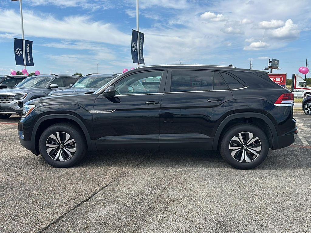 new 2026 Volkswagen Atlas Cross Sport car, priced at $39,901