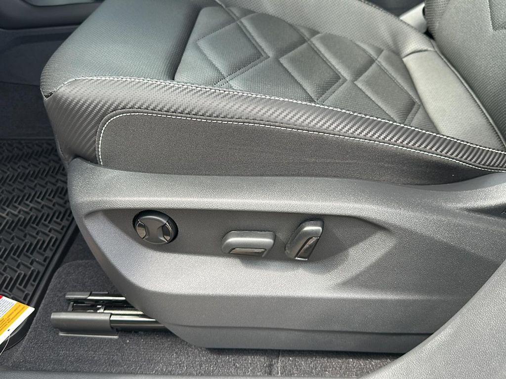 new 2026 Volkswagen Atlas Cross Sport car, priced at $39,901