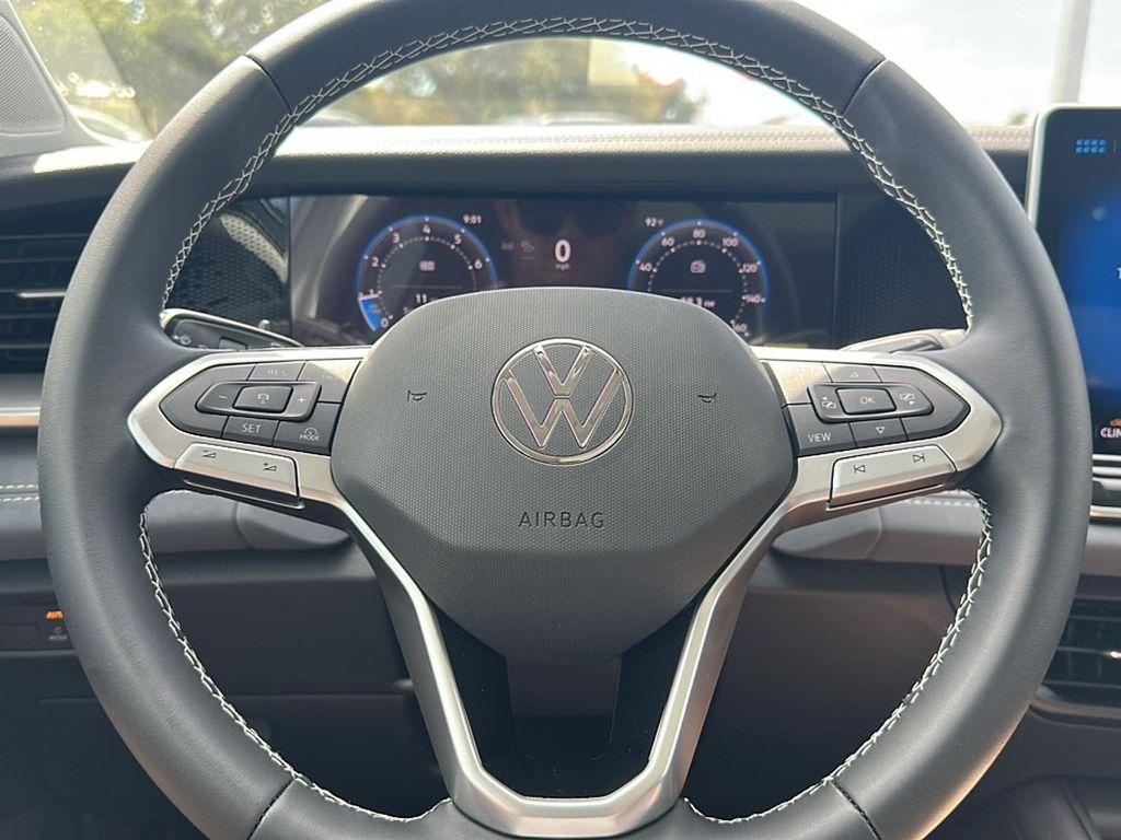 new 2025 Volkswagen Tiguan car, priced at $31,957