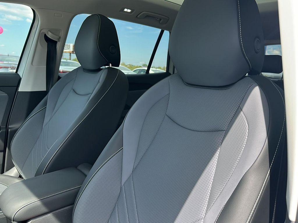 new 2025 Volkswagen Tiguan car, priced at $31,957