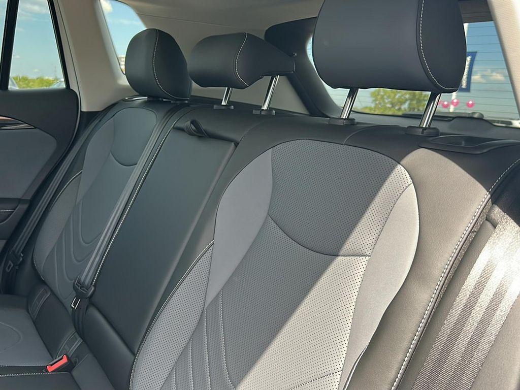 new 2025 Volkswagen Tiguan car, priced at $31,957