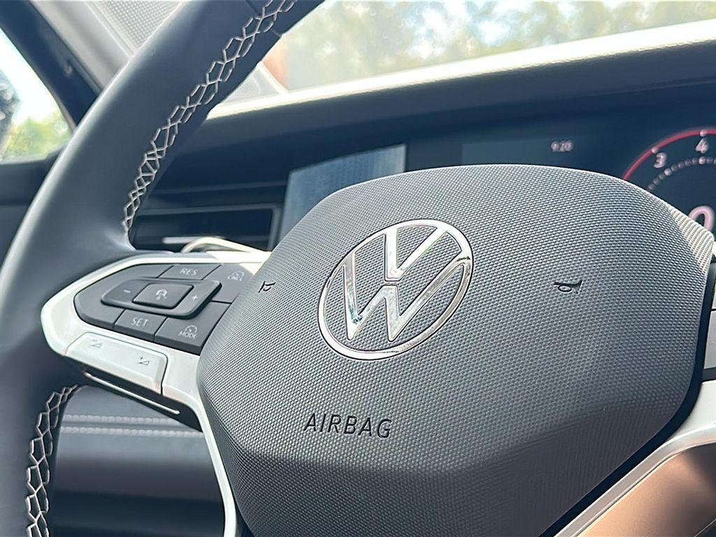 new 2025 Volkswagen Tiguan car, priced at $31,957