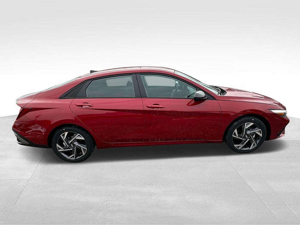 new 2025 Hyundai Elantra car, priced at $25,175