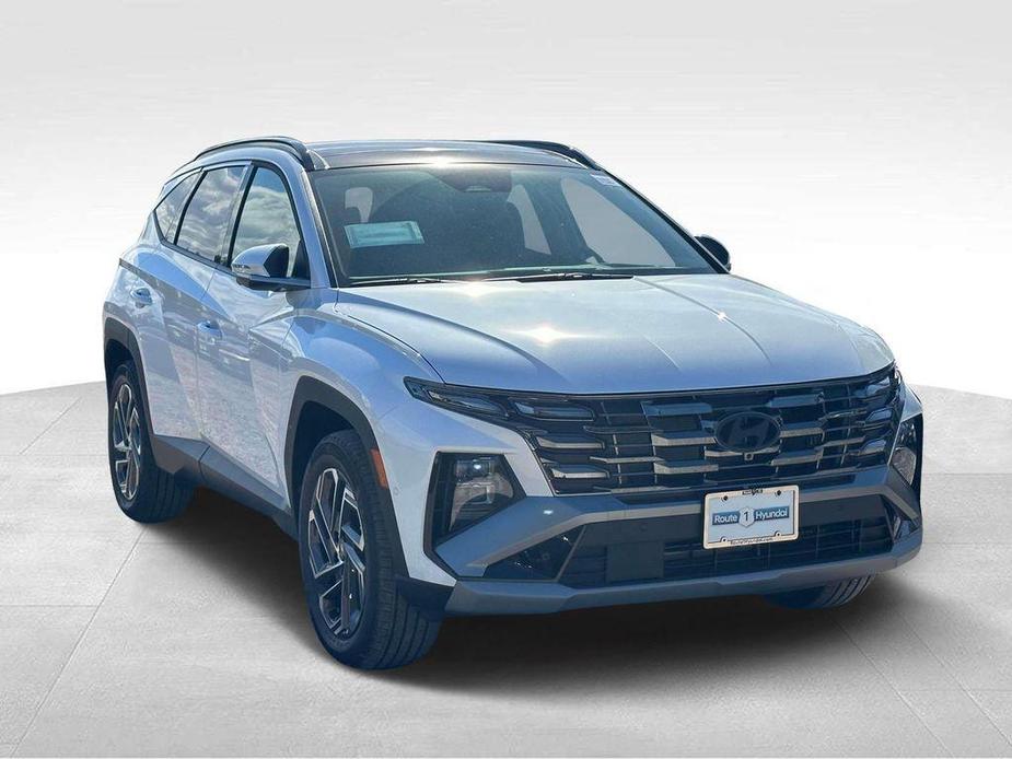 new 2025 Hyundai Tucson Hybrid car, priced at $43,720