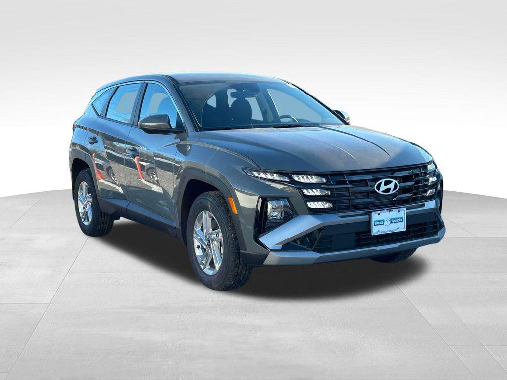 new 2025 Hyundai Tucson car, priced at $32,185