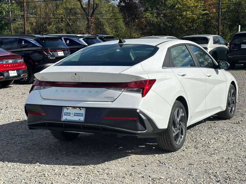 new 2025 Hyundai Elantra car, priced at $28,660