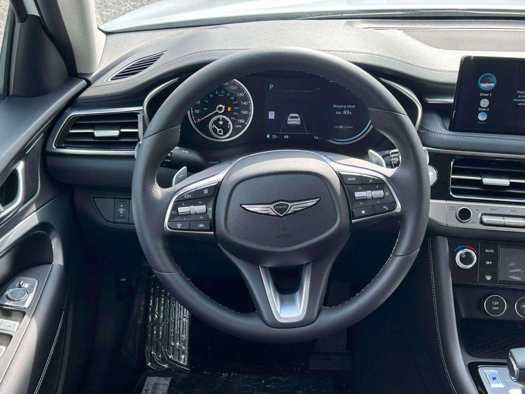 new 2025 Genesis G70 car, priced at $45,050