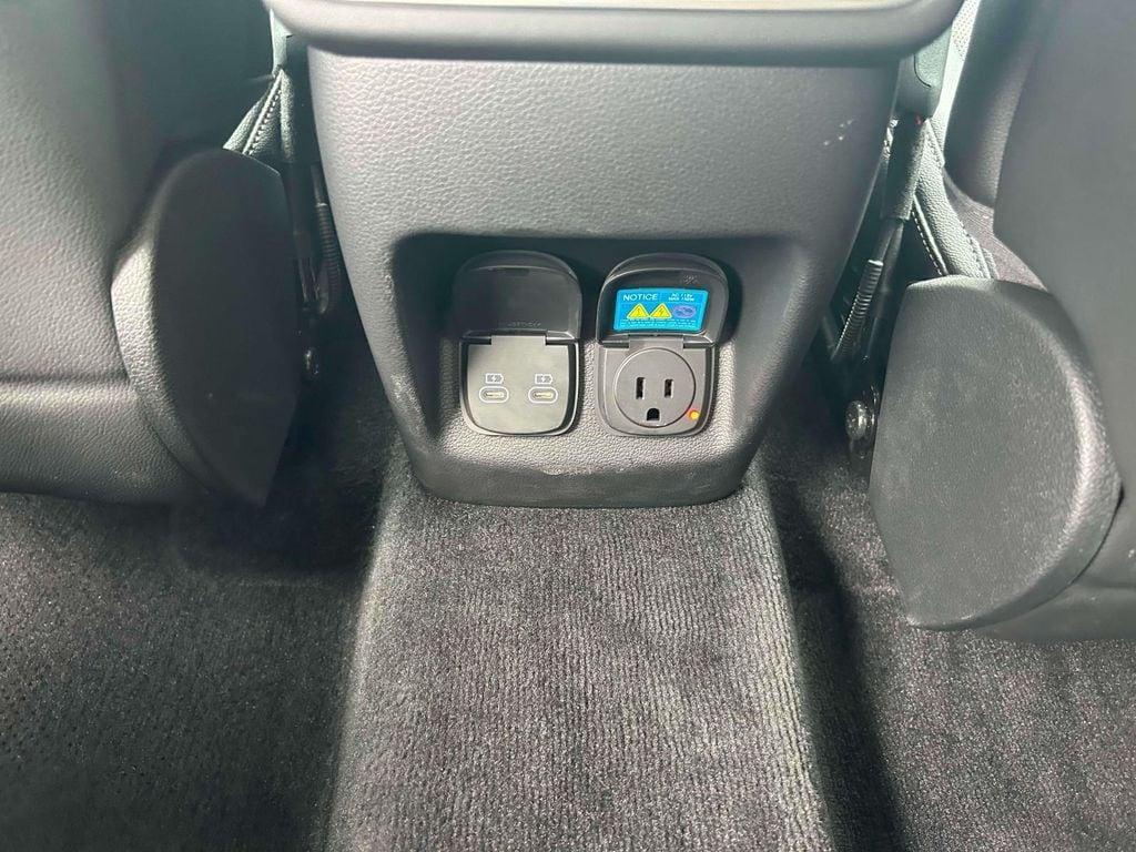 used 2025 Genesis GV80 car, priced at $51,178