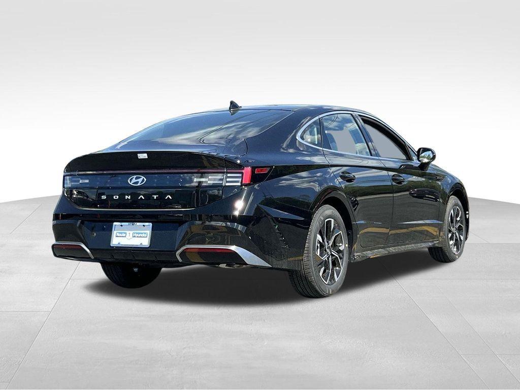 new 2025 Hyundai Sonata car, priced at $28,595