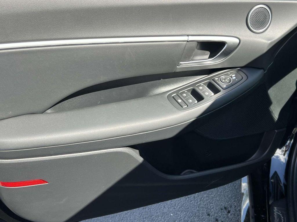 new 2025 Hyundai Sonata car, priced at $28,595