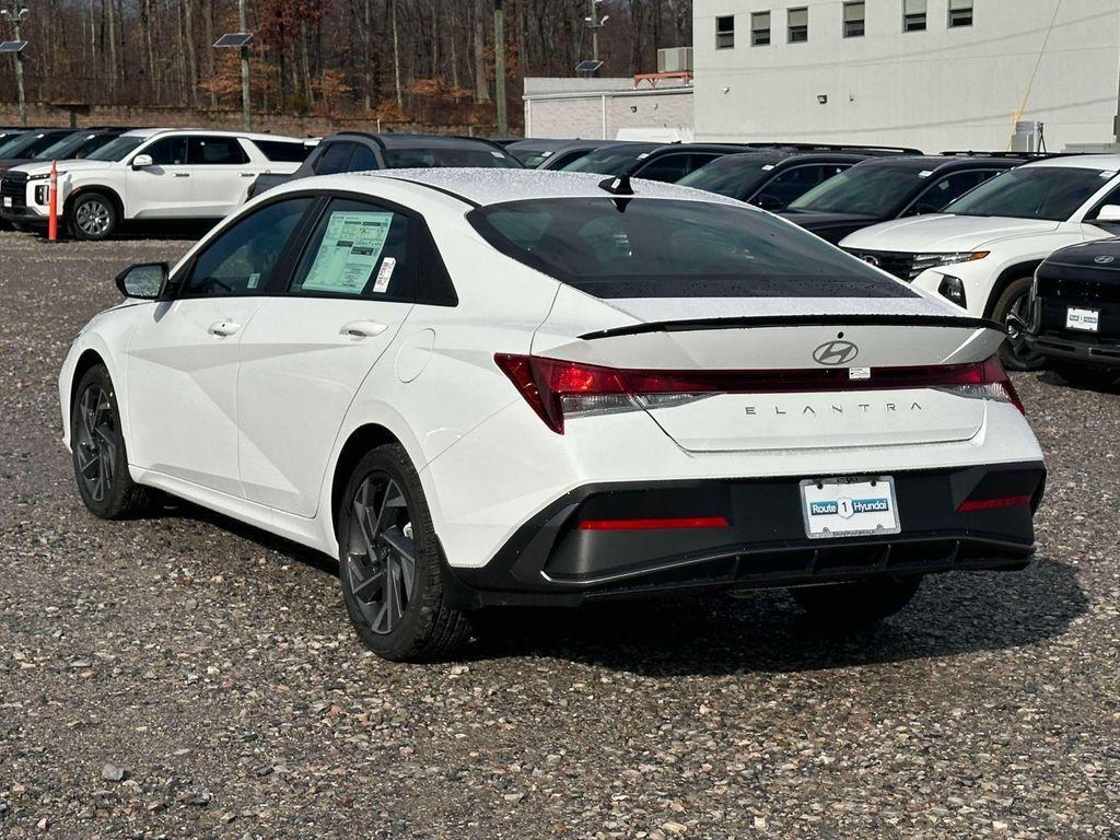 new 2025 Hyundai Elantra car, priced at $25,160