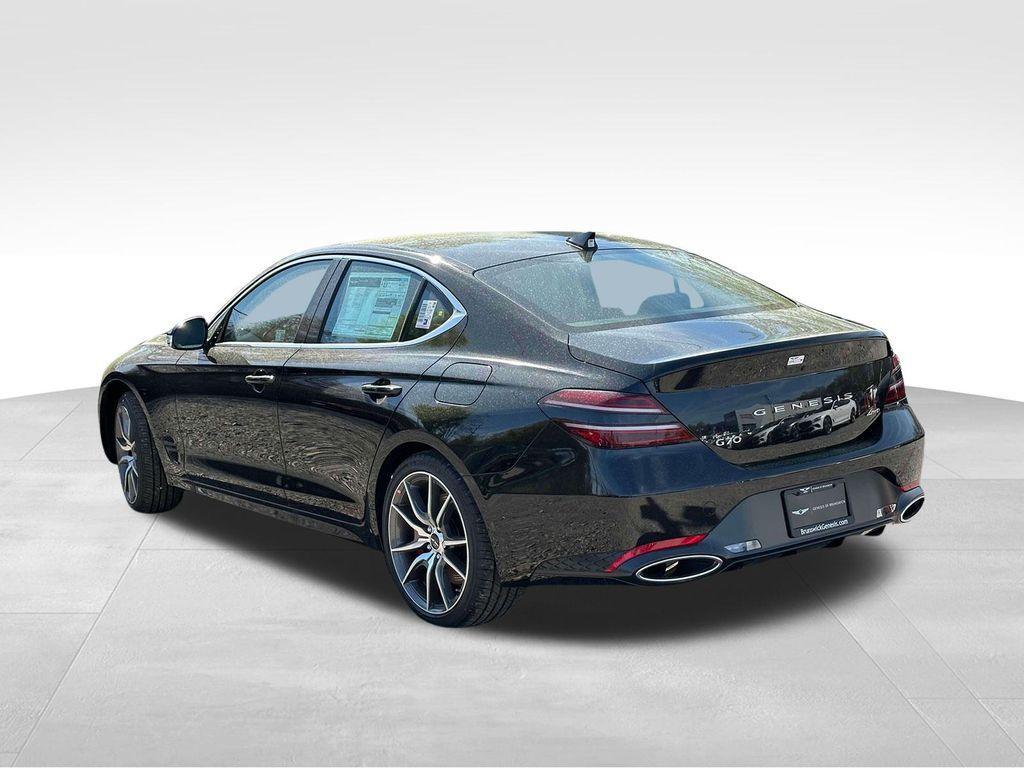 new 2025 Genesis G70 car, priced at $45,490