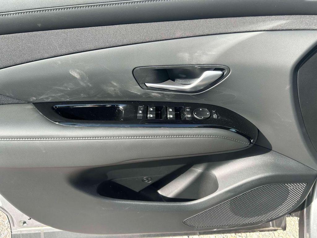 new 2025 Hyundai TUCSON Hybrid car, priced at $42,015