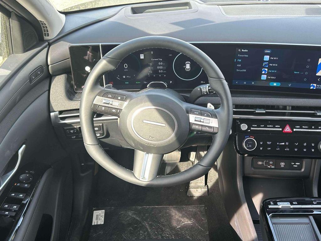 new 2025 Hyundai TUCSON Hybrid car, priced at $42,015