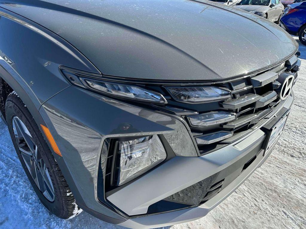 new 2025 Hyundai Tucson car, priced at $33,835