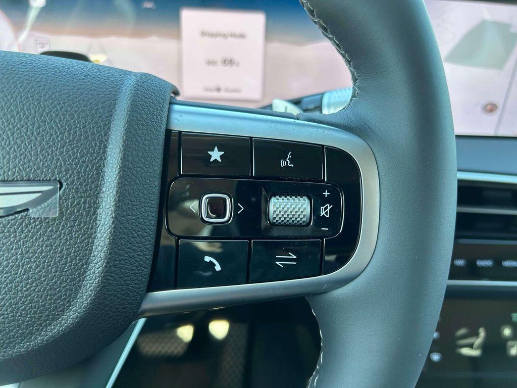 new 2026 Genesis GV70 car