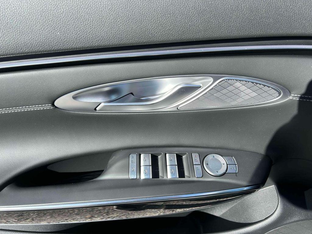 new 2026 Genesis GV70 car
