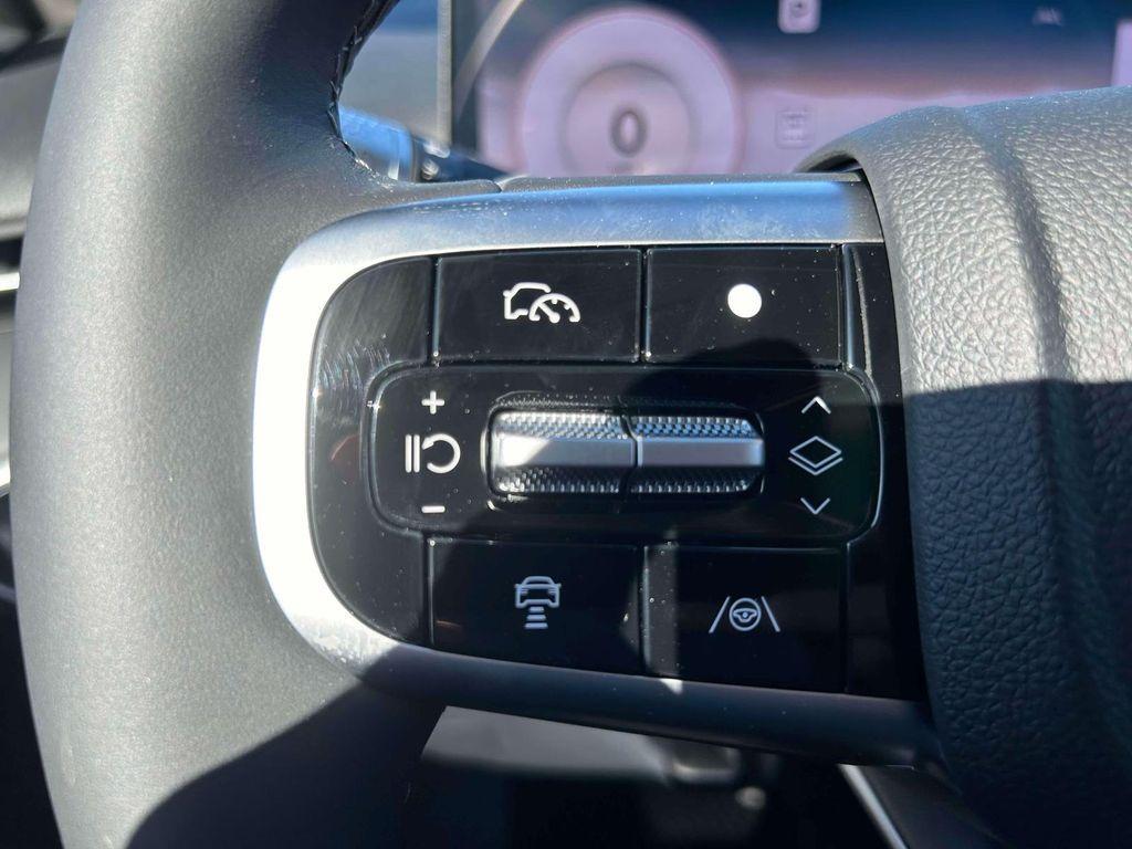 new 2026 Genesis GV70 car