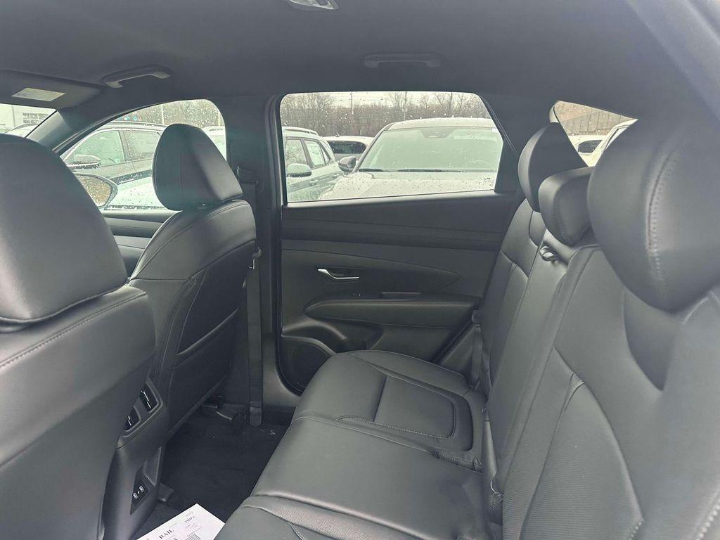 new 2025 Hyundai Tucson car, priced at $33,555