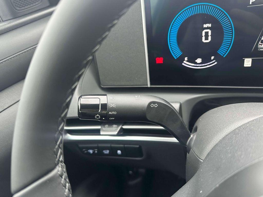 new 2025 Hyundai Tucson car, priced at $33,555