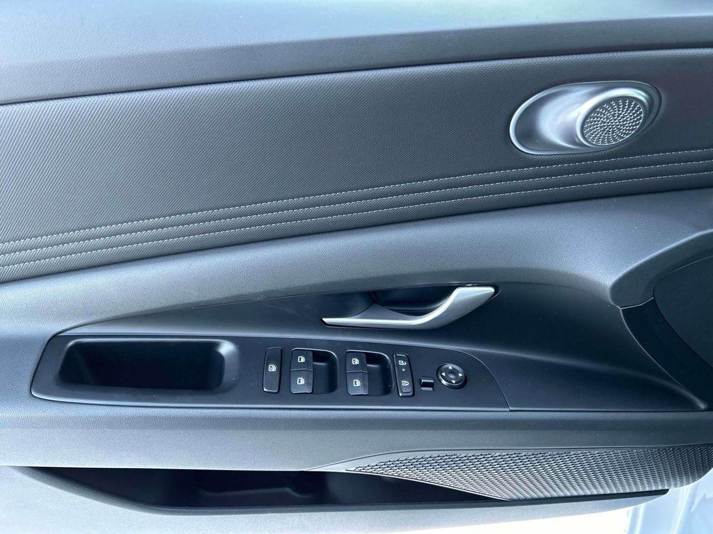new 2025 Hyundai Elantra car, priced at $25,525