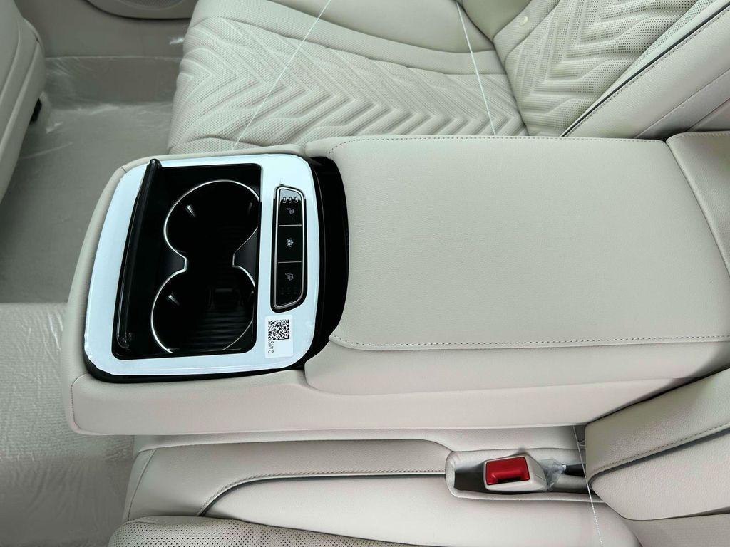 new 2025 Genesis G80 car, priced at $70,855